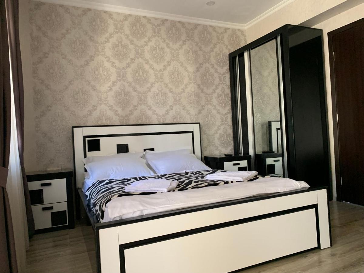 Villa Astoria Bakuriani Luaran gambar