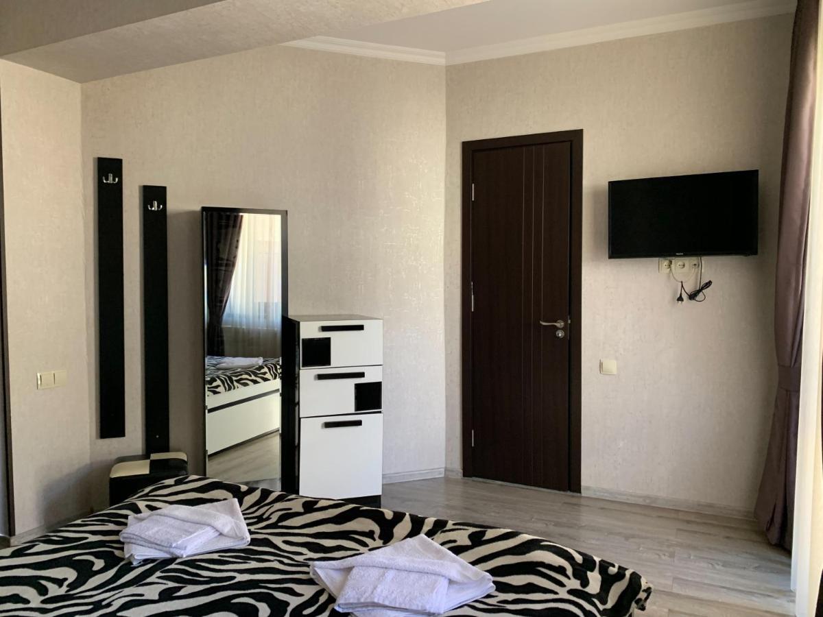Villa Astoria Bakuriani Luaran gambar